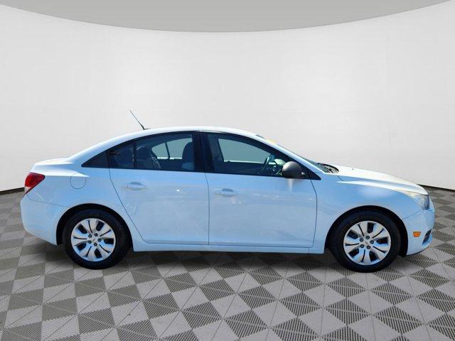 used 2014 Chevrolet Cruze car, priced at $9,876