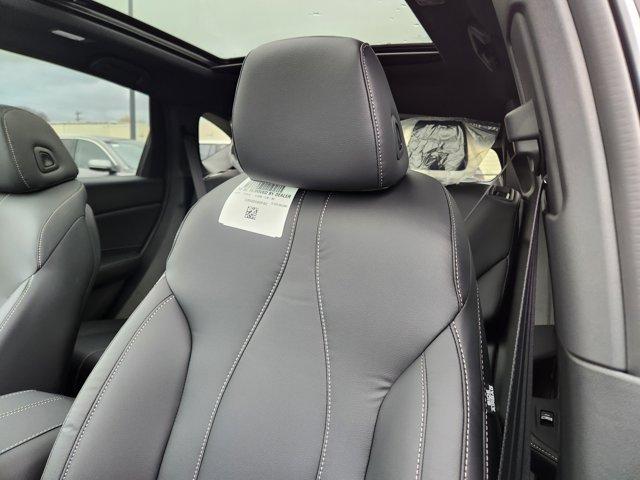 new 2025 Acura RDX car, priced at $46,050