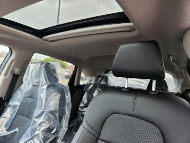 new 2025 Honda HR-V car, priced at $32,850