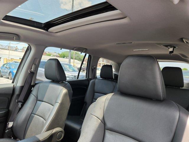 used 2022 Honda Pilot car, priced at $32,475