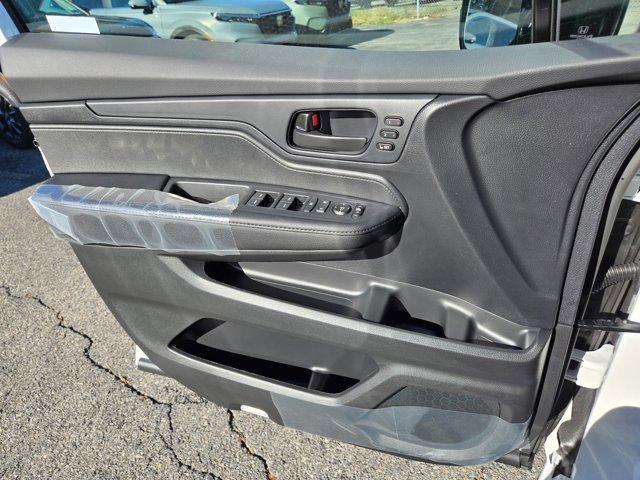 new 2026 Honda Odyssey car, priced at $45,845