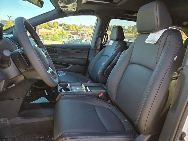 new 2026 Honda Odyssey car, priced at $45,845