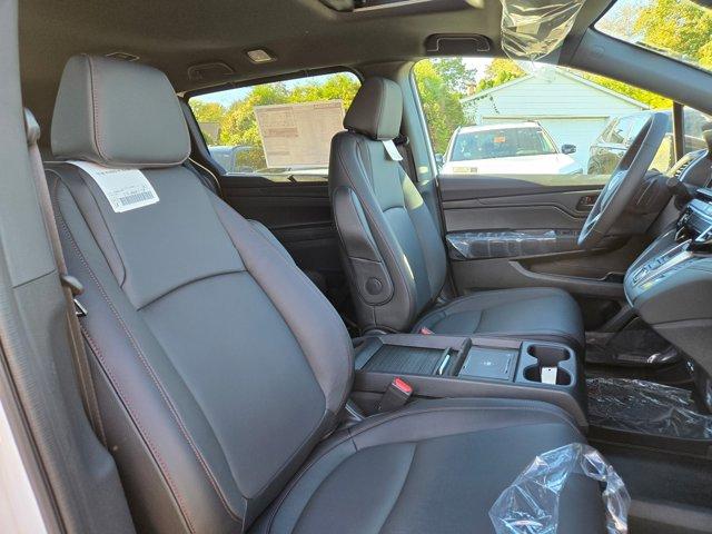 new 2026 Honda Odyssey car, priced at $45,845