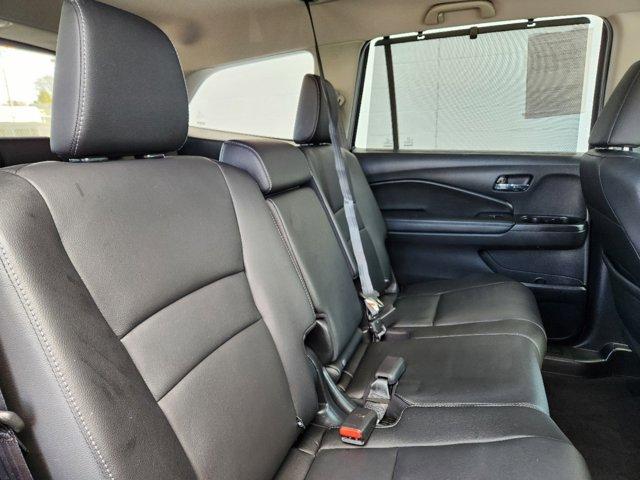 used 2022 Honda Pilot car, priced at $31,876