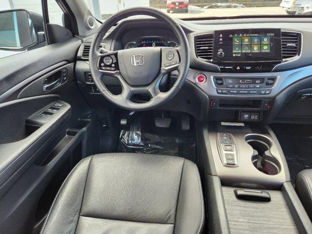 used 2022 Honda Pilot car, priced at $31,876