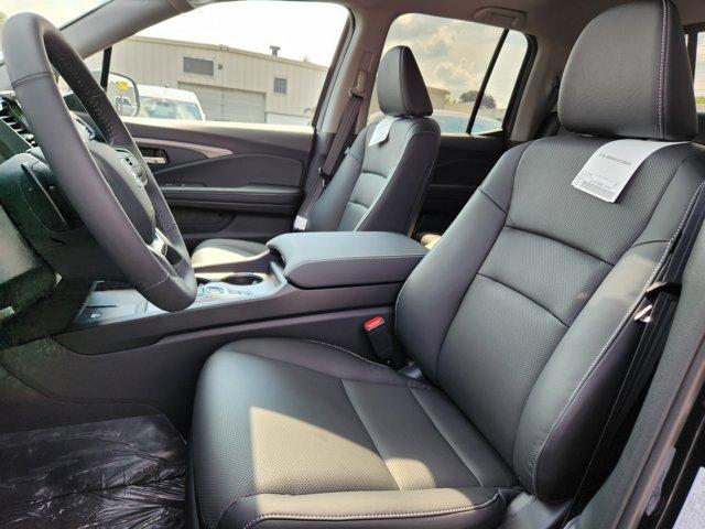 new 2025 Honda Ridgeline car, priced at $44,430