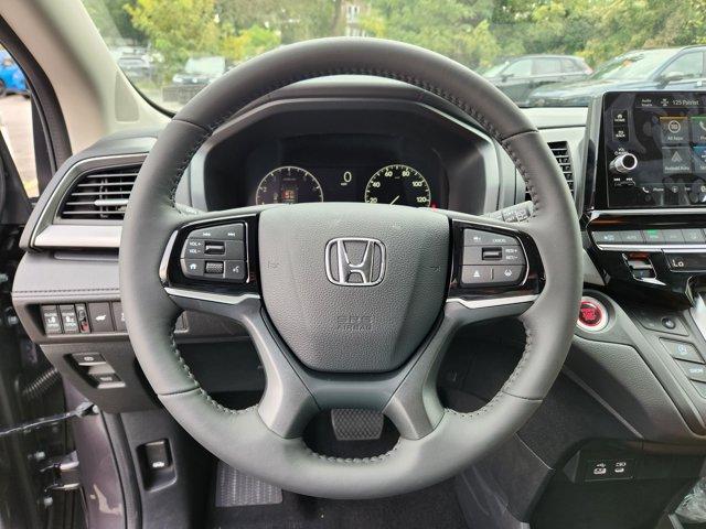new 2026 Honda Odyssey car, priced at $45,685