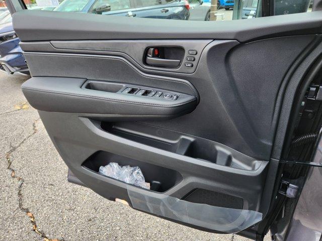 new 2026 Honda Odyssey car, priced at $45,685