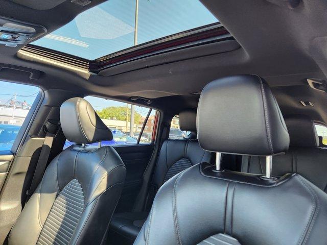 used 2023 Toyota Highlander car, priced at $36,876