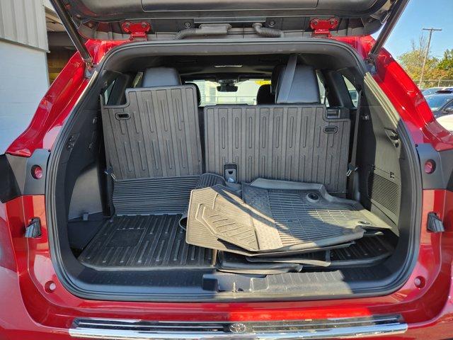 used 2023 Toyota Highlander car, priced at $36,876