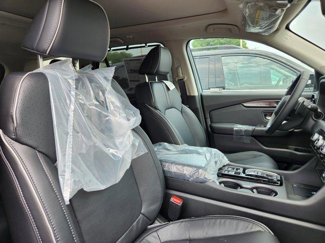 new 2025 Honda Pilot car, priced at $54,985
