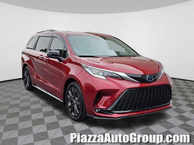 used 2024 Toyota Sienna car, priced at $50,876