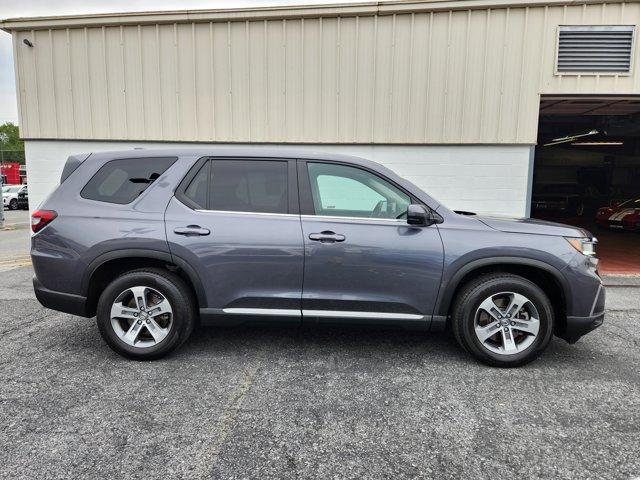 used 2025 Honda Pilot car, priced at $44,998