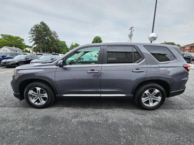 used 2025 Honda Pilot car, priced at $44,998