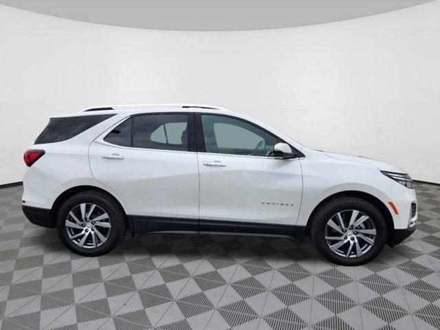 used 2022 Chevrolet Equinox car, priced at $27,876