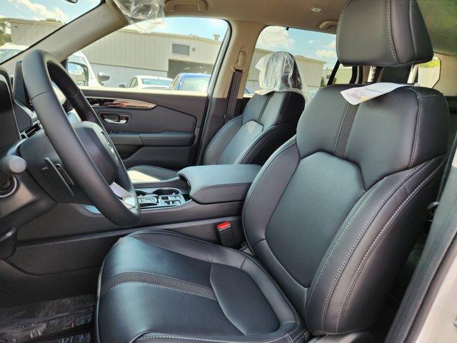new 2025 Honda Pilot car, priced at $47,550
