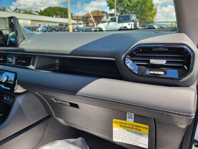 new 2025 Honda Pilot car, priced at $47,550