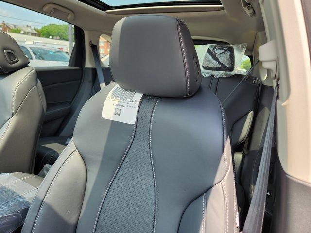 new 2025 Acura RDX car, priced at $49,250