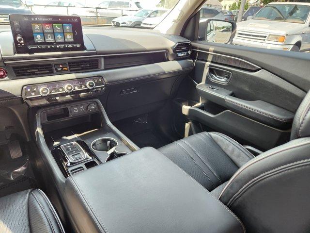 used 2023 Honda Pilot car, priced at $45,487