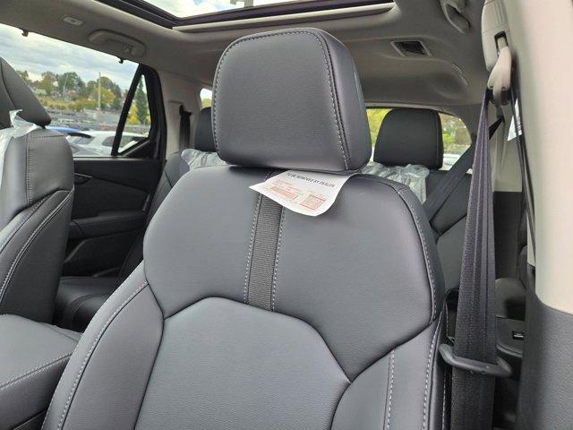 new 2025 Honda Pilot car, priced at $51,095