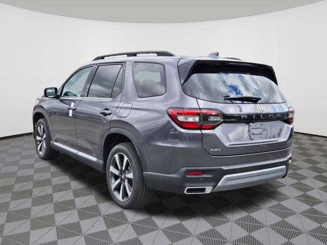 new 2025 Honda Pilot car, priced at $51,095