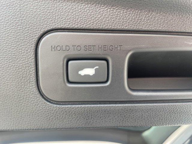 used 2025 Acura MDX car, priced at $49,675