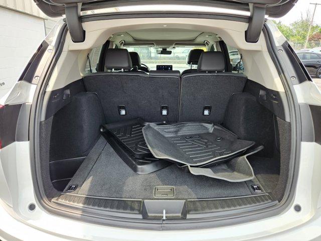 used 2021 Acura RDX car, priced at $29,876