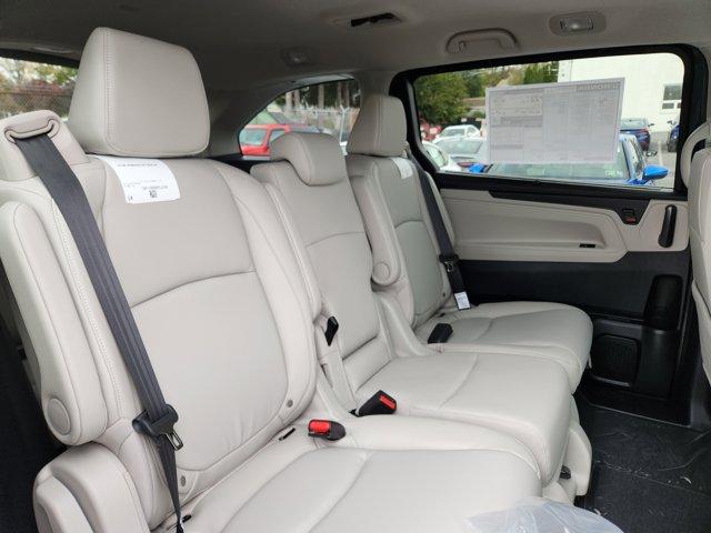 new 2026 Honda Odyssey car, priced at $45,685