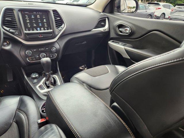 used 2018 Jeep Cherokee car, priced at $17,275