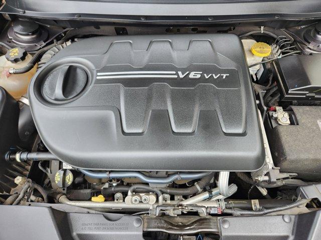 used 2018 Jeep Cherokee car, priced at $17,275