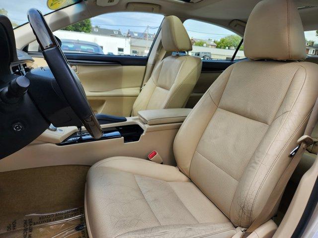 used 2014 Lexus ES 350 car, priced at $15,955