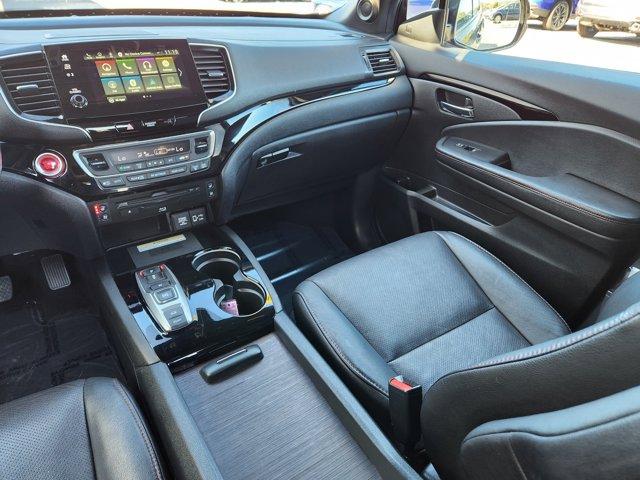 used 2022 Honda Pilot car, priced at $24,876