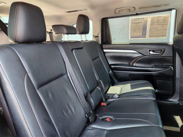 used 2019 Toyota Highlander car, priced at $28,876