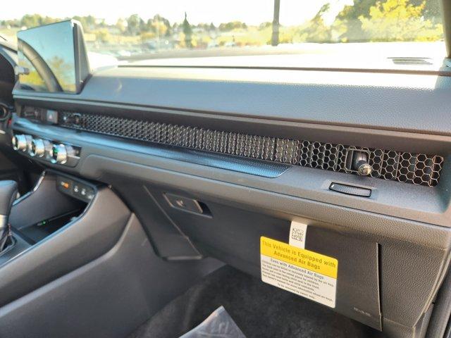 new 2026 Honda CR-V Hybrid car, priced at $41,675