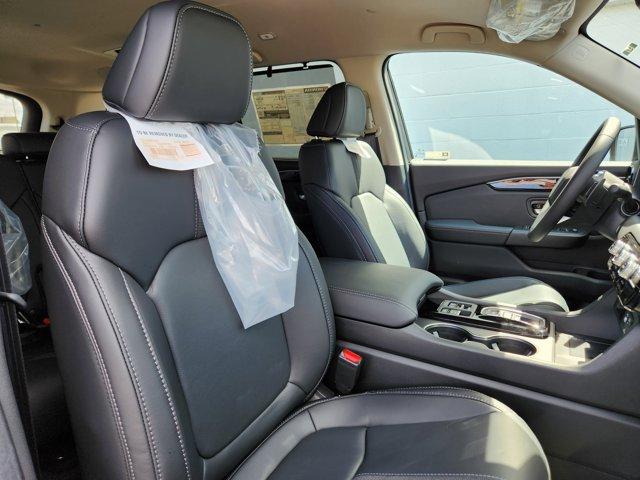 new 2025 Honda Pilot car, priced at $47,825
