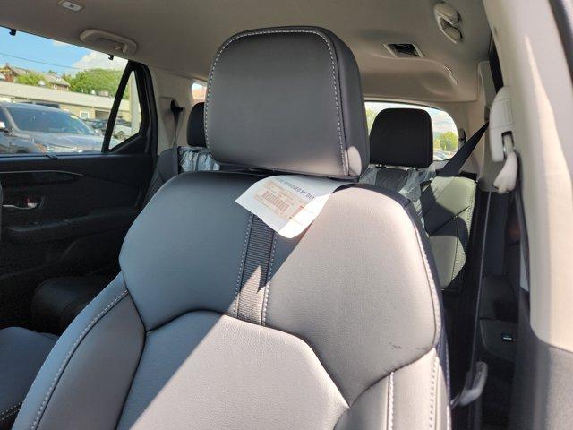 new 2025 Honda Pilot car, priced at $47,825