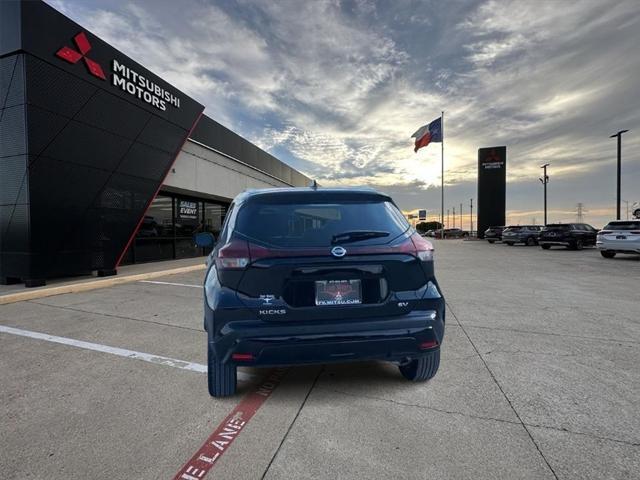 used 2021 Nissan Kicks car