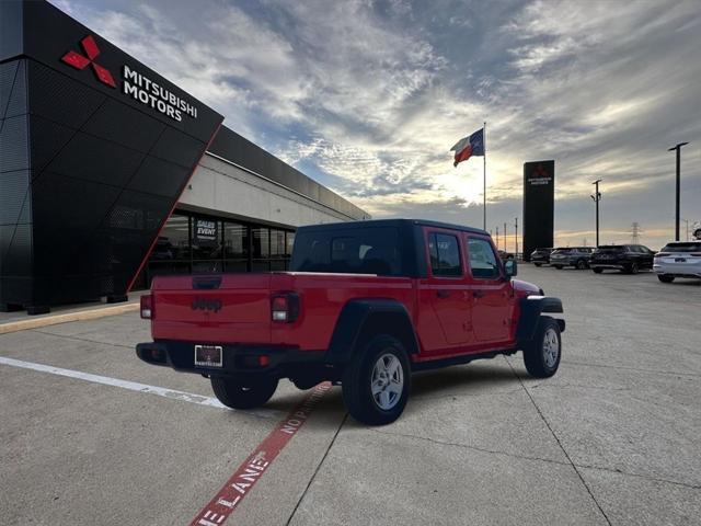 used 2023 Jeep Gladiator car, priced at $33,492