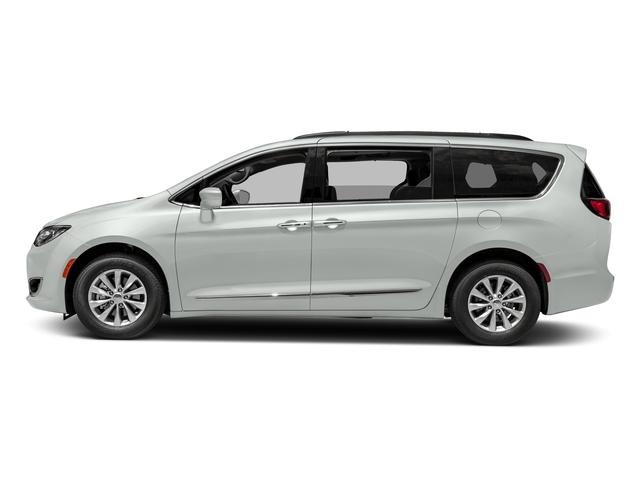 used 2017 Chrysler Pacifica car