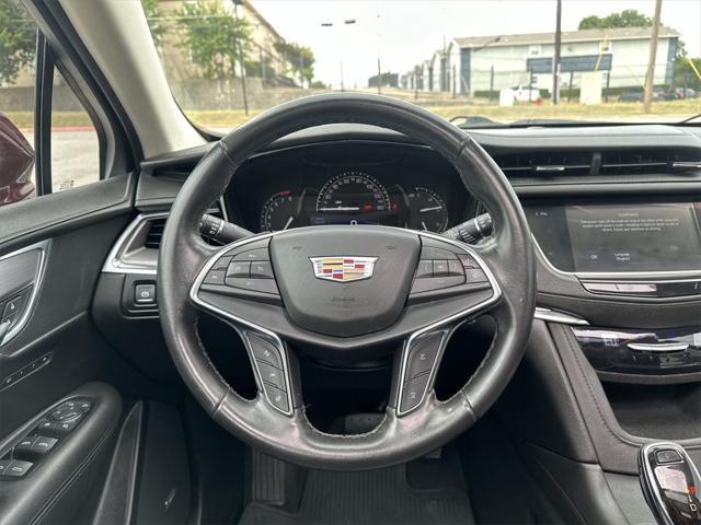 used 2018 Cadillac XT5 car