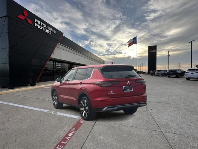 new 2025 Mitsubishi Outlander car, priced at $35,625