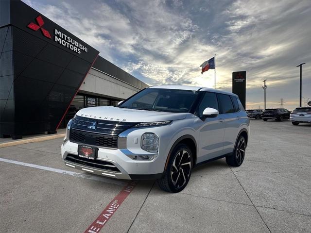 new 2024 Mitsubishi Outlander car, priced at $36,310