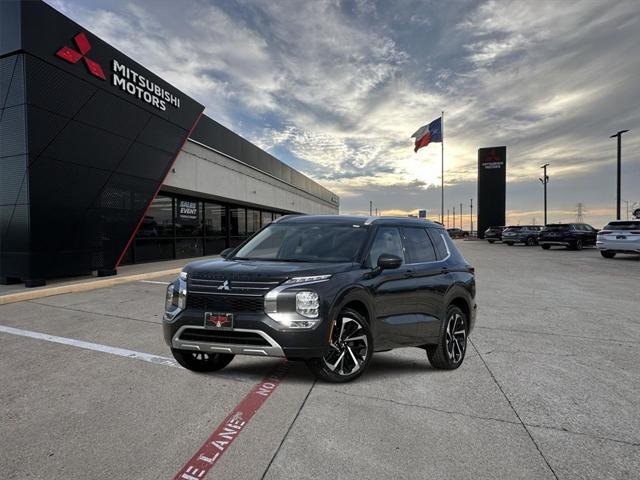 new 2024 Mitsubishi Outlander car, priced at $33,120