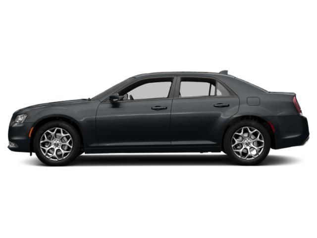 used 2018 Chrysler 300 car