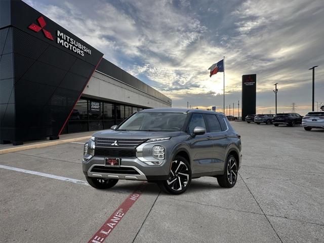 new 2024 Mitsubishi Outlander car, priced at $31,135