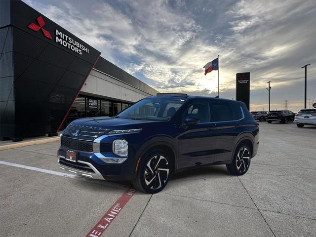 new 2024 Mitsubishi Outlander car, priced at $32,885