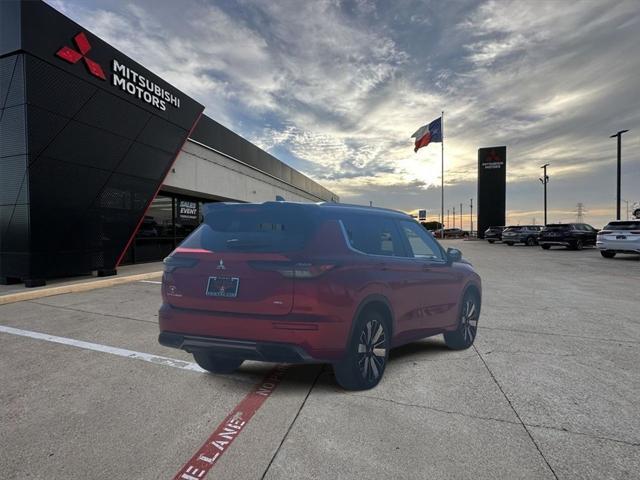 new 2025 Mitsubishi Outlander car, priced at $44,330