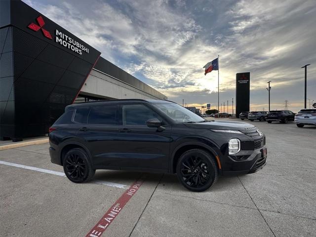 new 2024 Mitsubishi Outlander car, priced at $32,795