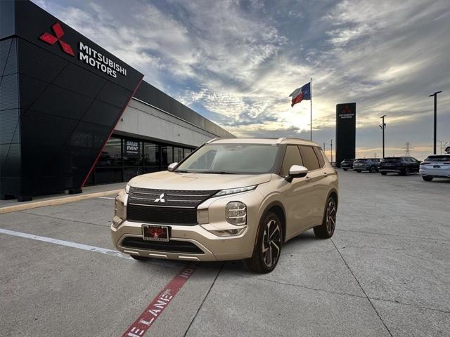 new 2024 Mitsubishi Outlander car, priced at $35,035