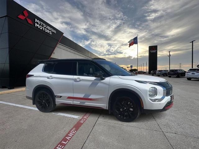 new 2024 Mitsubishi Outlander car, priced at $30,700